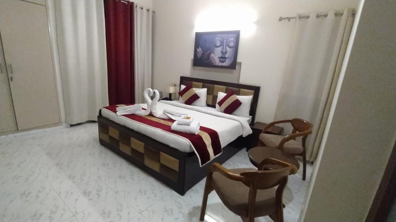 Maplewood Guest House, Neeti Bagh, New Delhiit Is A Boutiqu Guest House - Room 5 Esterno foto
