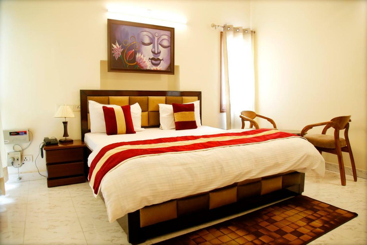 Maplewood Guest House, Neeti Bagh, New Delhiit Is A Boutiqu Guest House - Room 5 Esterno foto