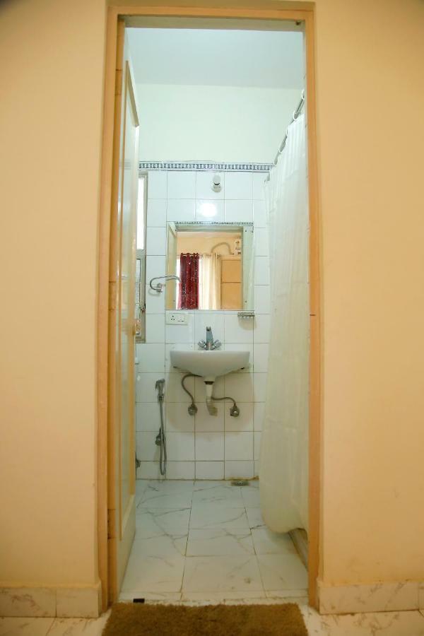 Maplewood Guest House, Neeti Bagh, New Delhiit Is A Boutiqu Guest House - Room 5 Esterno foto