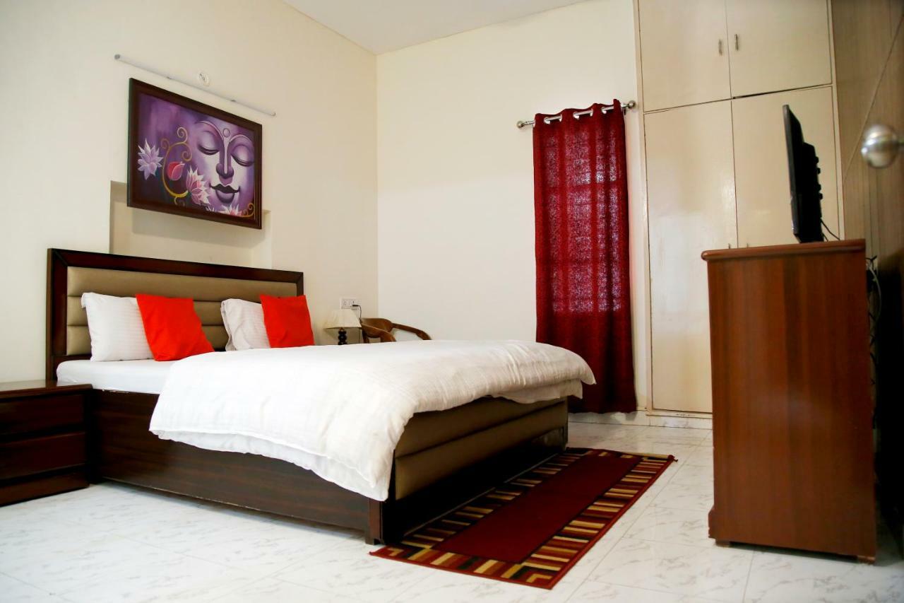 Maplewood Guest House, Neeti Bagh, New Delhiit Is A Boutiqu Guest House - Room 5 Esterno foto